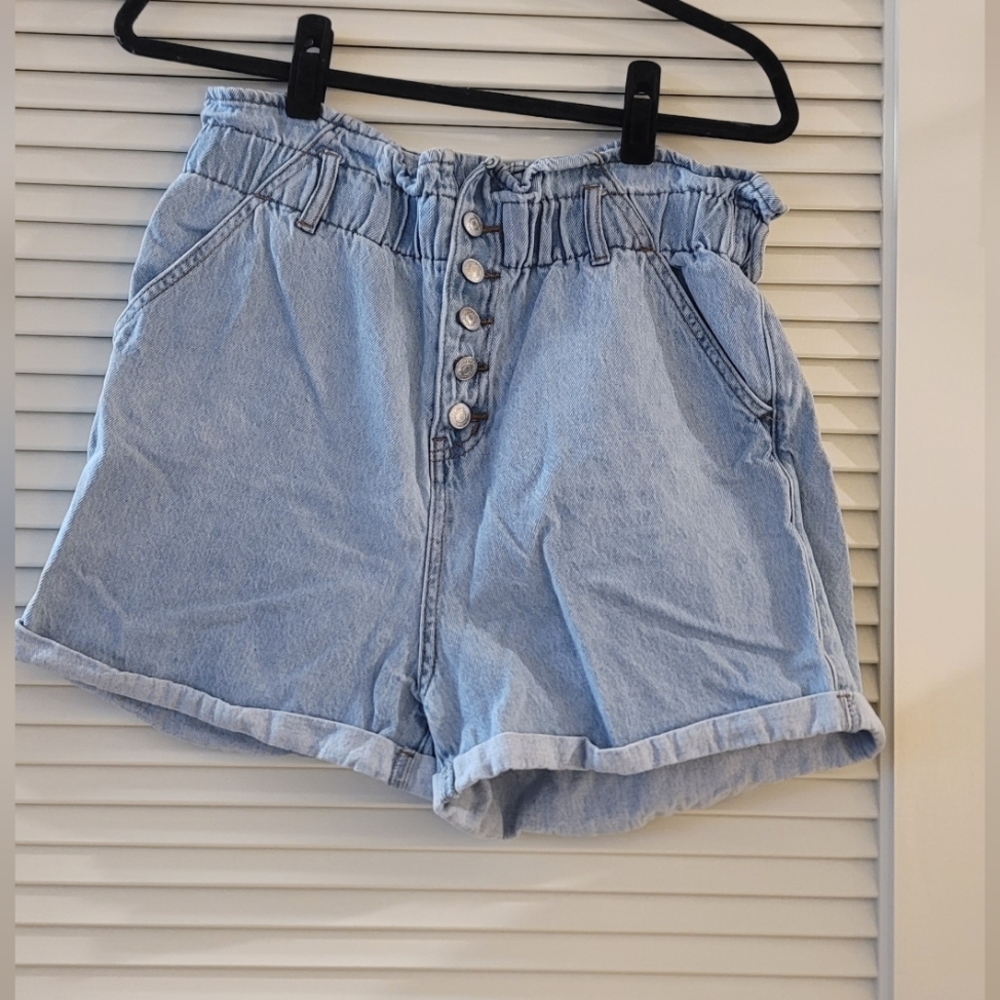 S.O.N.G.- 100% Cotton Blue Denim High-Waisted Stretchy Shorts With Pockets